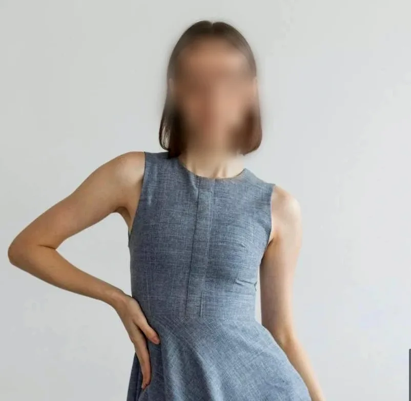 Ana, 22 años